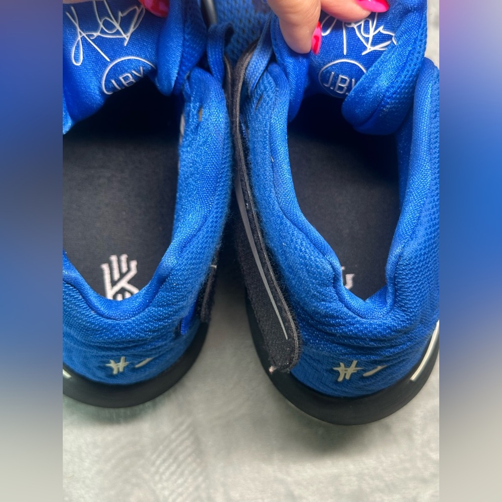 Nike Kyrie 2 Basketball Shoes Brotherhood Blue Duke Mens 13 - Picture 9 of 13